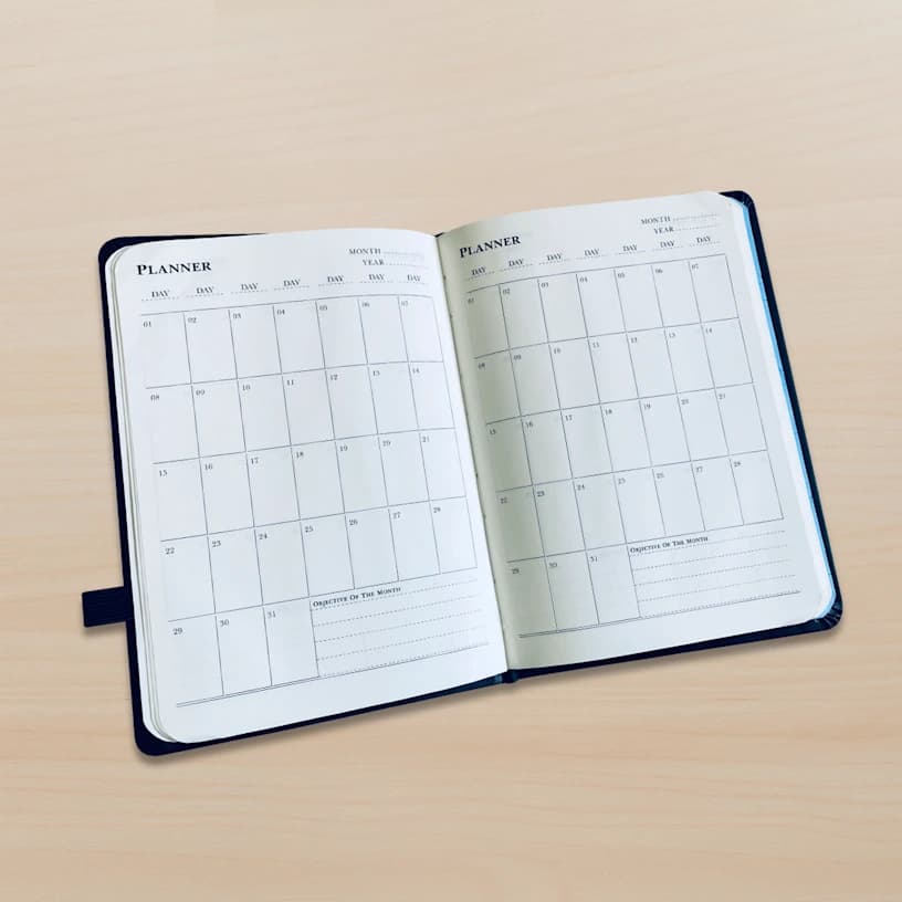 Diary With Pen - Image 4